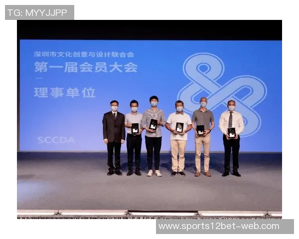 拉波尔塔与纳赛尔关系改善共同出席欧洲俱乐部协会大会引发关注